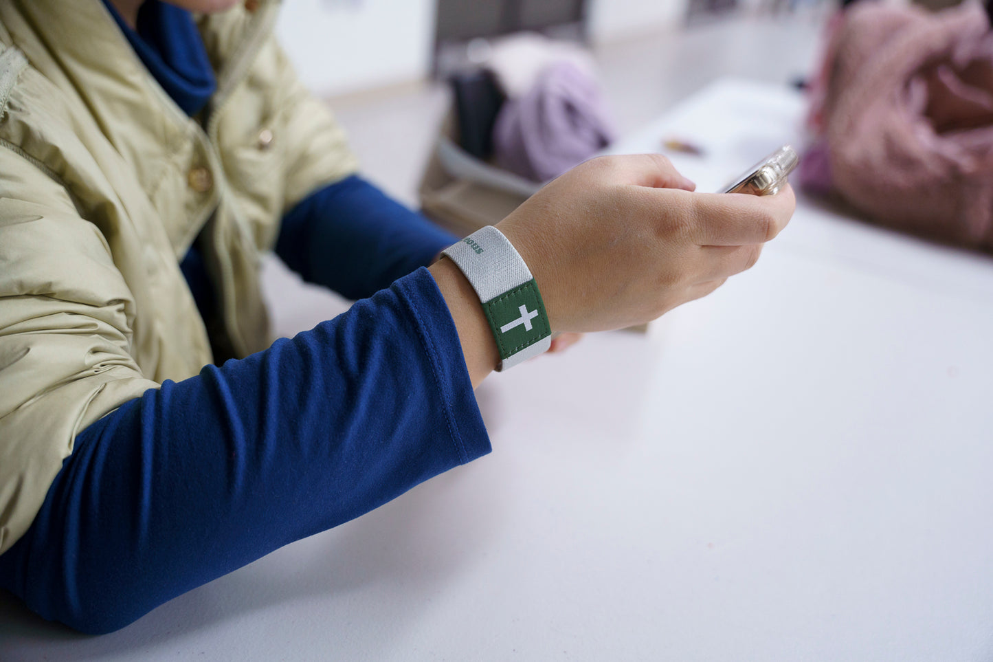 Be Strong and Courageous. Joshua 1:9 - Christian NFC Bracelet